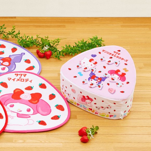 Sanrio x Sakuma Strawberry Milk Candy kuji last prize - stool - Picture 2 of 3